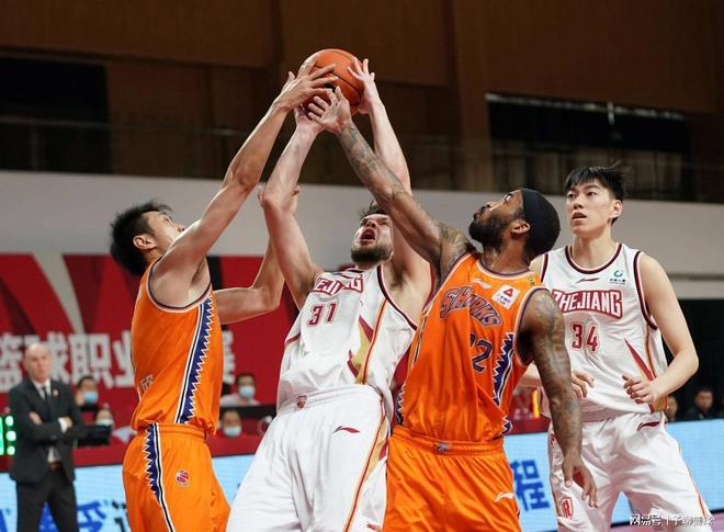 追分狂潮往 追分狂潮往